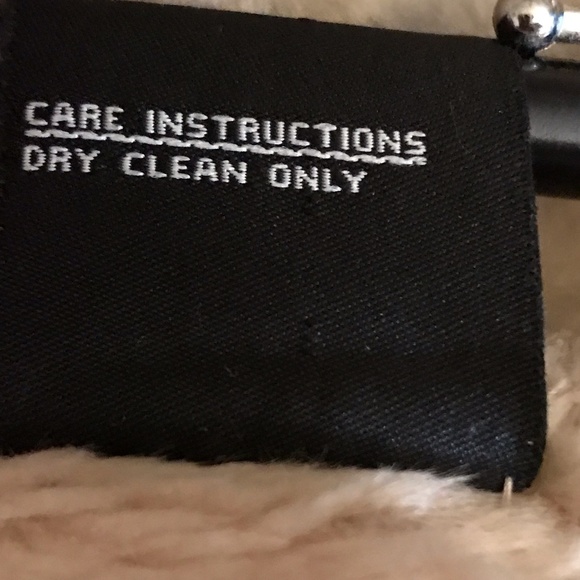 Coat - Picture 4 of 5